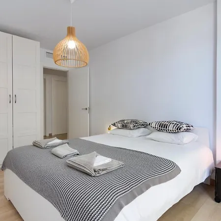 And Sea View Apartment Marbella